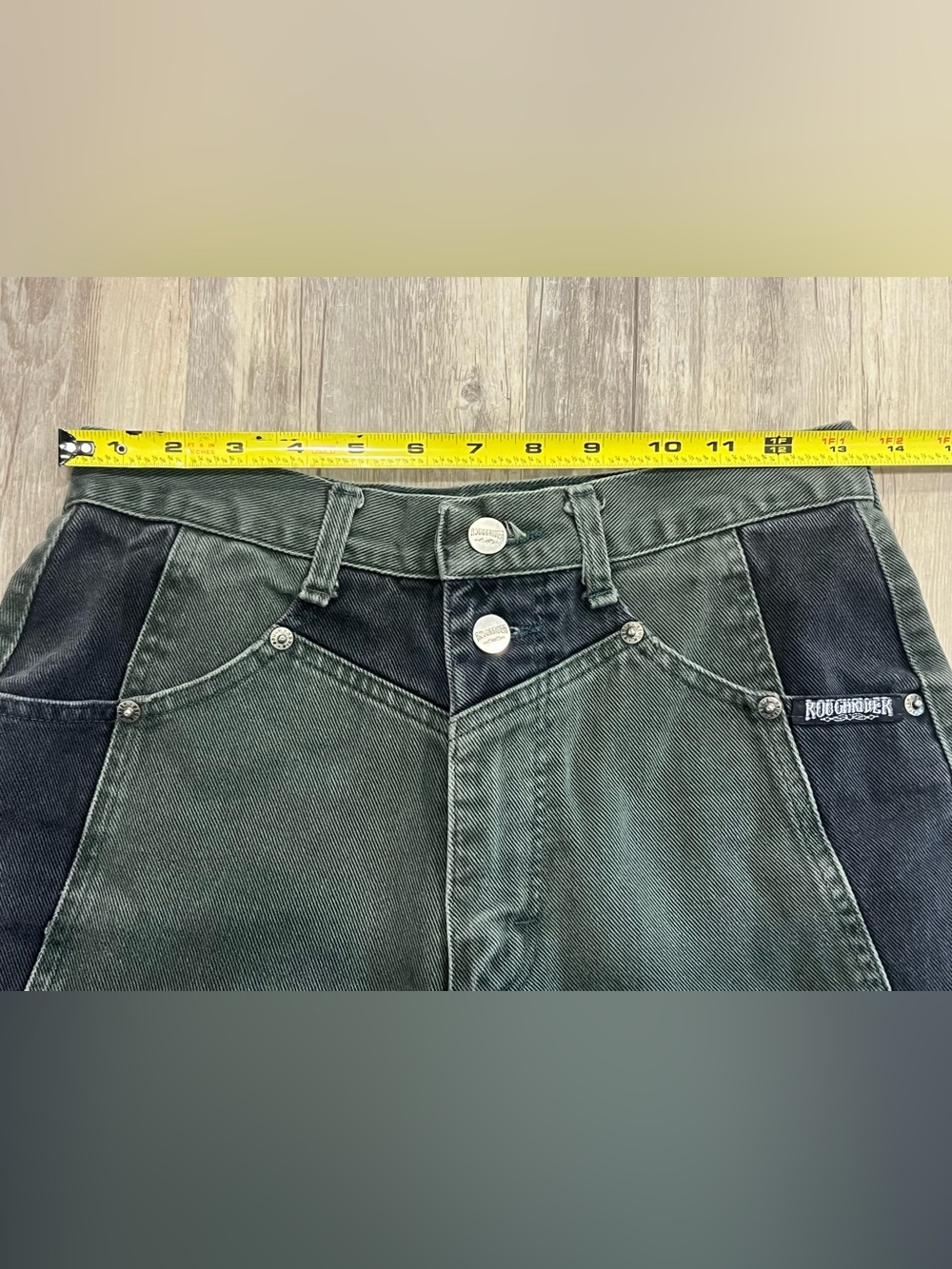 Vintage Roughrider western shorts- size tag says 9/10 but waist is 27 - Picture 3 of 3
